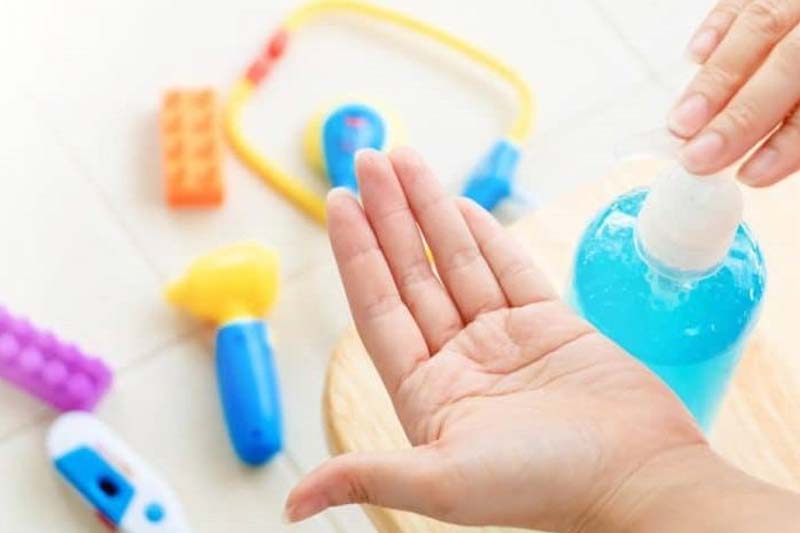 TỰ LÀM DUNG DỊCH SÁT KHUẨN KHÔ